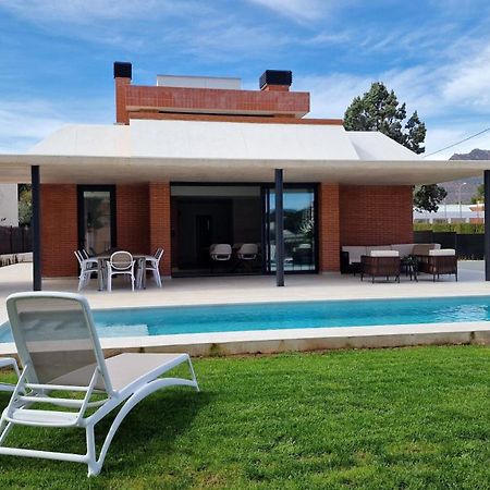 Exclusiva Villa, Lujo Y Descanso 贝尼卡西姆 外观 照片