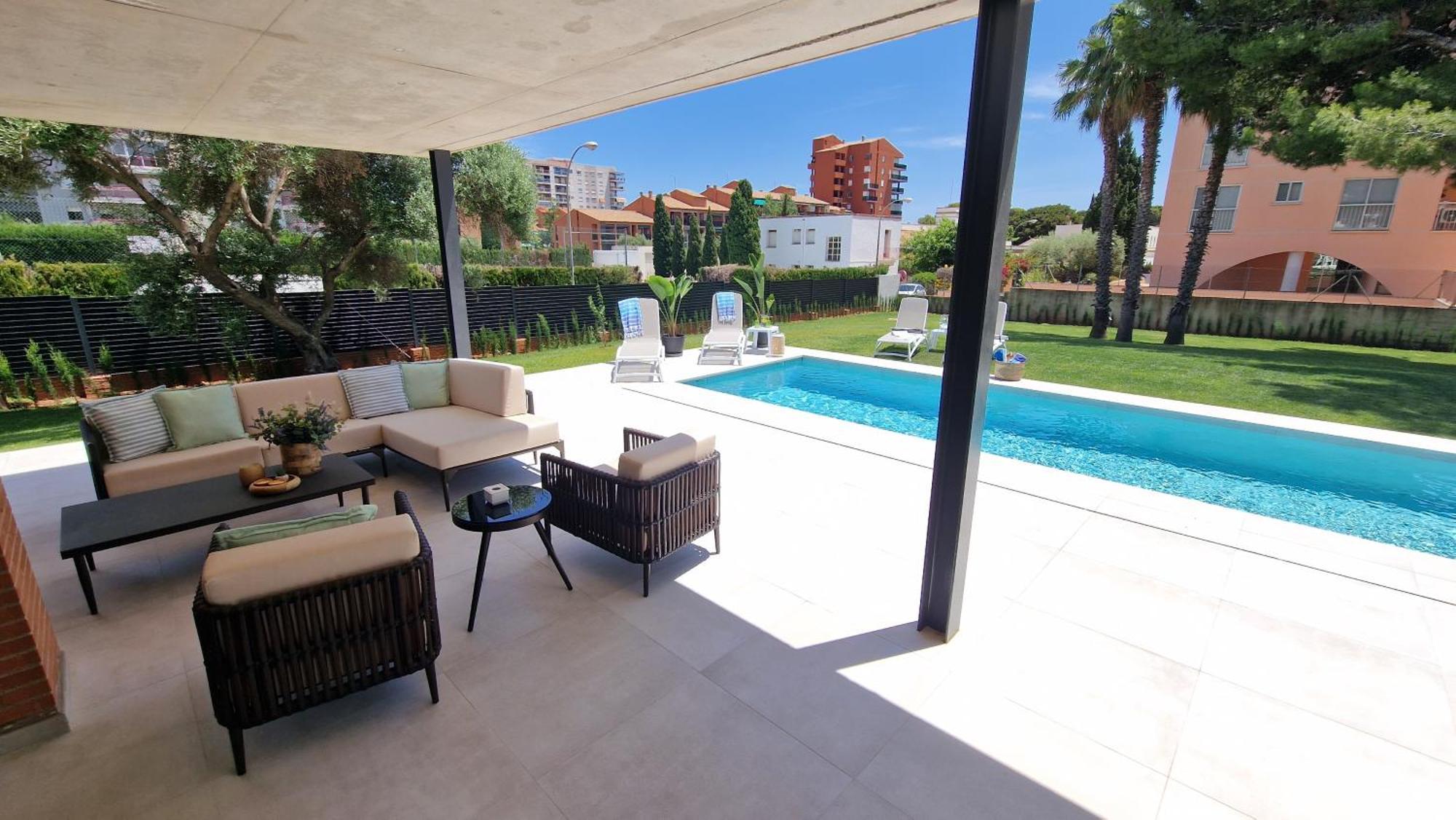 Exclusiva Villa, Lujo Y Descanso 贝尼卡西姆 外观 照片
