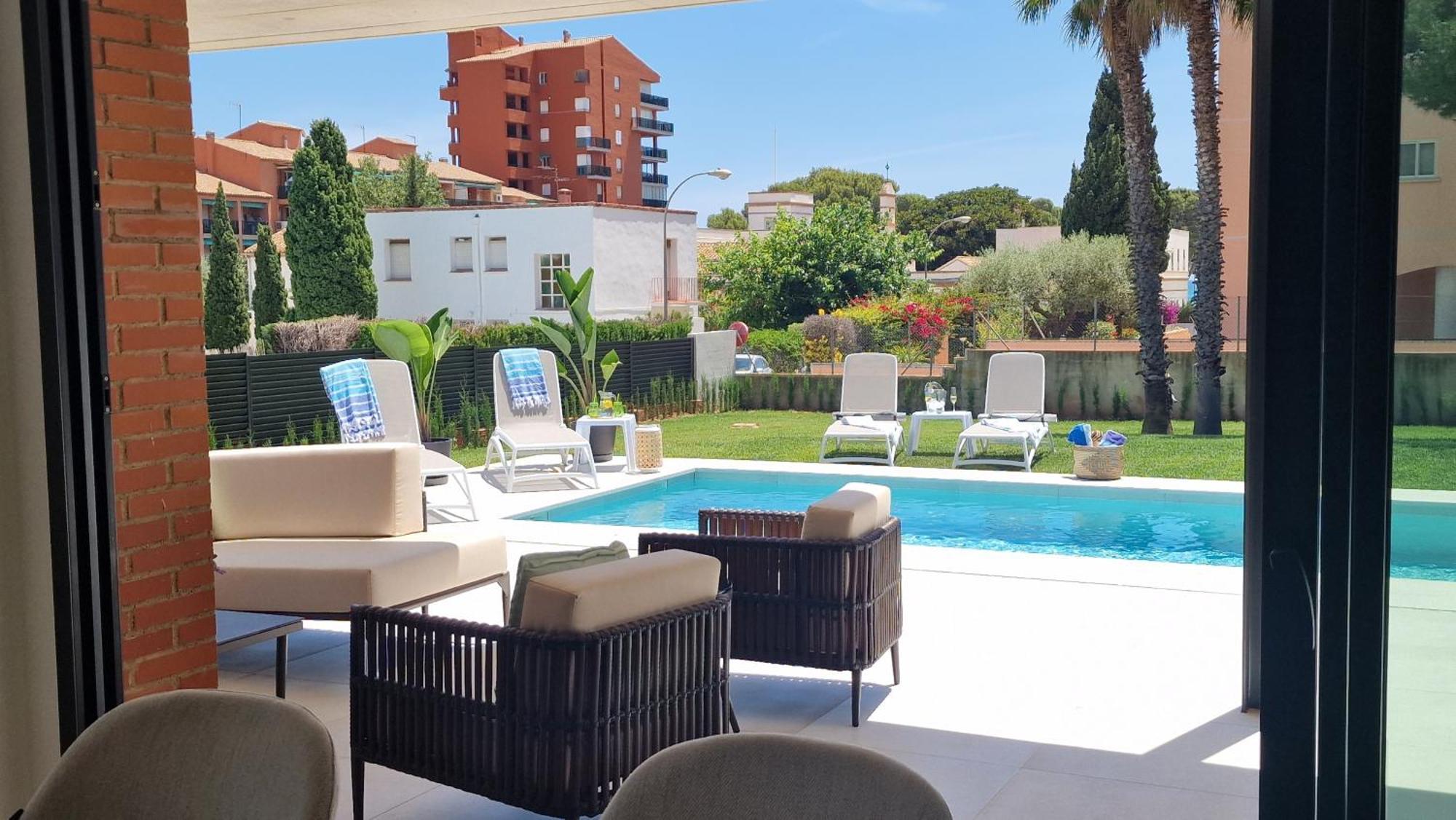 Exclusiva Villa, Lujo Y Descanso 贝尼卡西姆 外观 照片