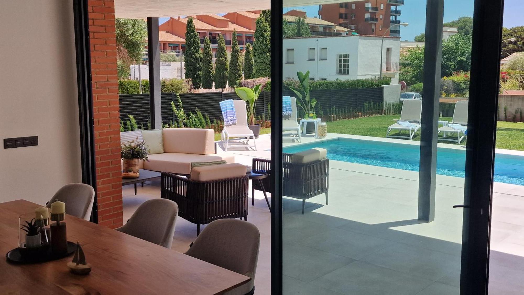 Exclusiva Villa, Lujo Y Descanso 贝尼卡西姆 外观 照片
